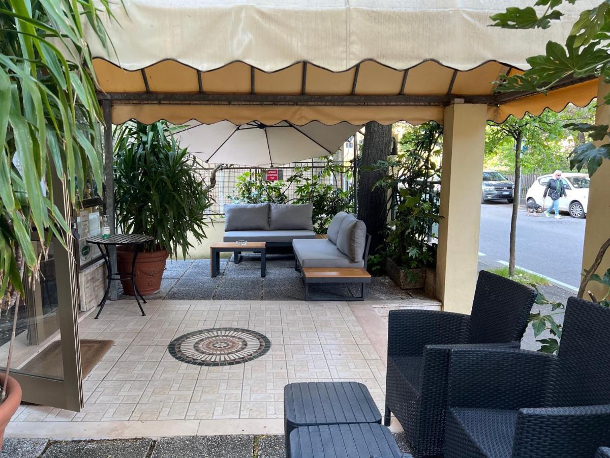 Hotel Athena Pesaro Exterior photo