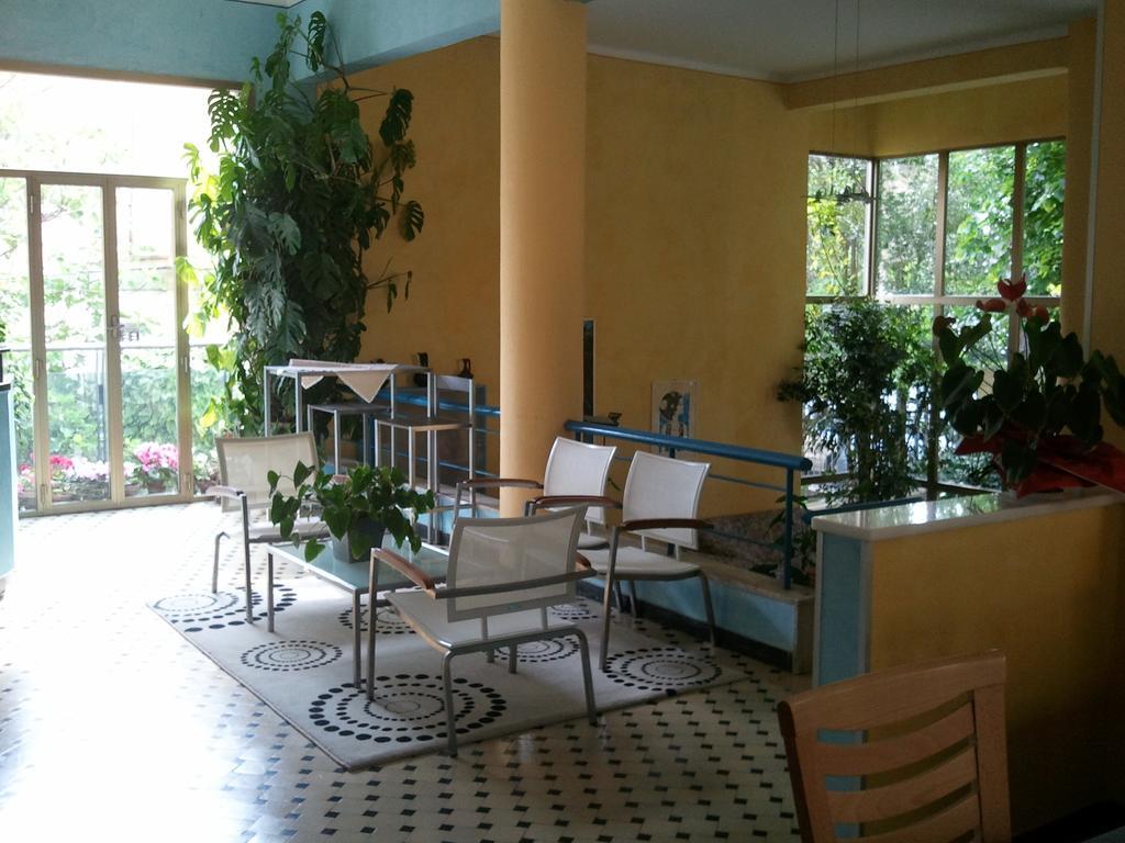Hotel Athena Pesaro Exterior photo